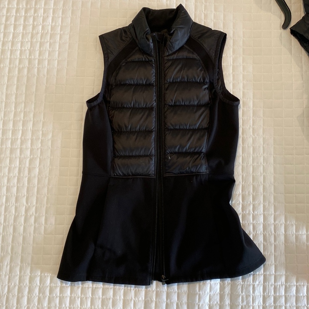 Lululemon Vest Huddle Down Vest Sz 4 Black UC